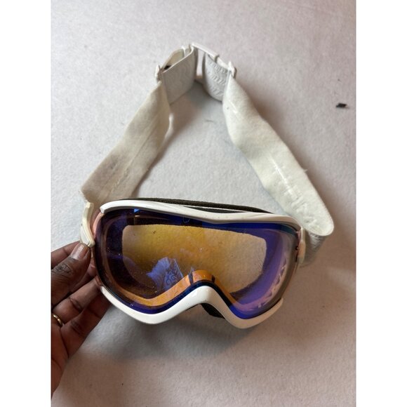 White Ski Goggles With Blue Tint Lens & Adjustable Strap